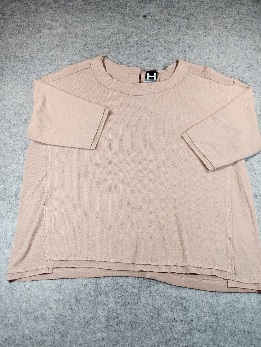 H by bordeaux Boxy Blush Crewneck Short Sleeve Knit Sweater Medium